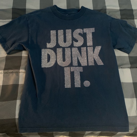 Nike T Shirt - Picture 1 of 4